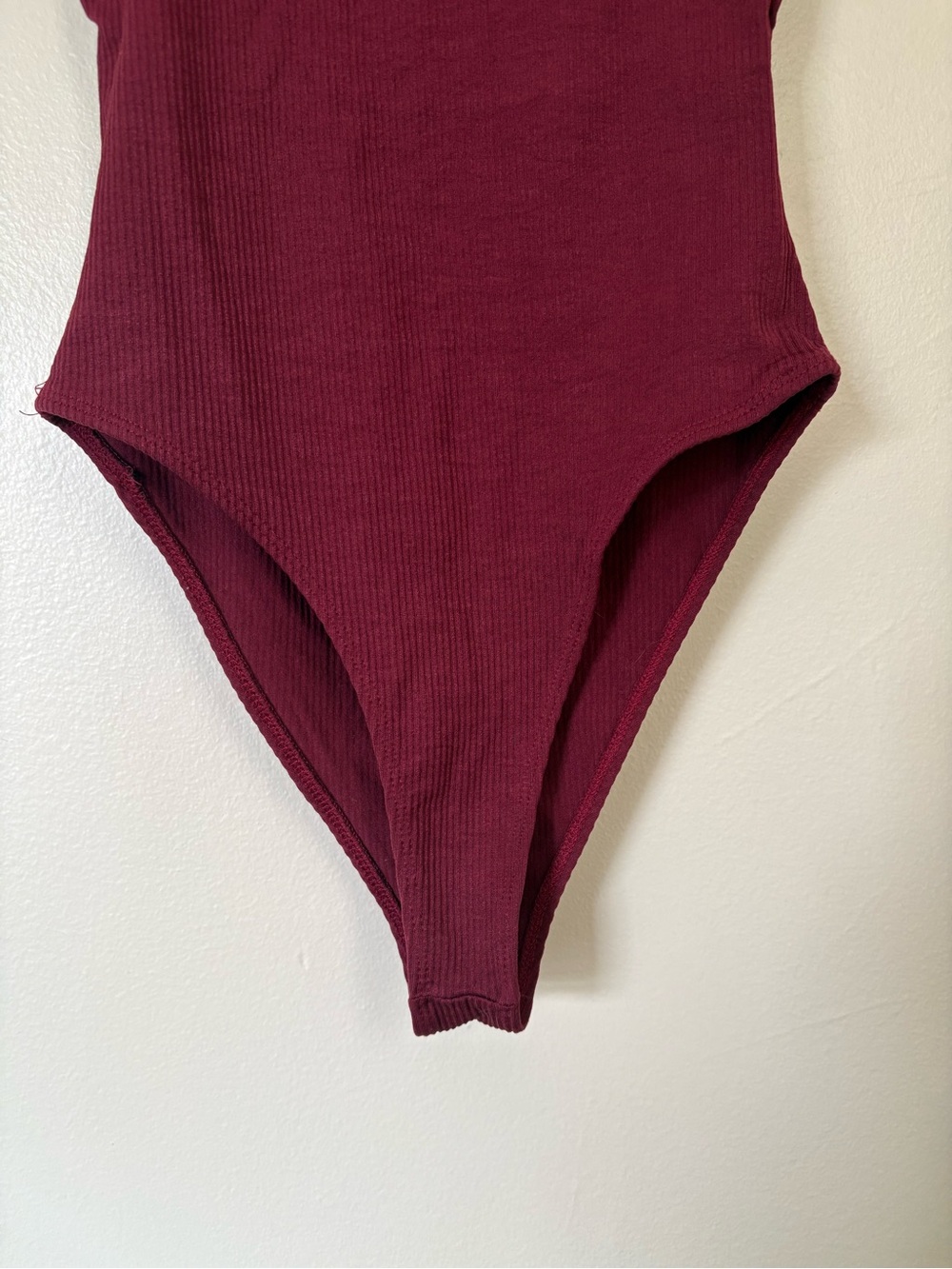 Zara Burgundy Ribbed Square Neck Bodysuit Size Medium - Picture 4 of 9